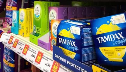 全球首个！苏格兰免费向女性提供生理期用品，消除月经贫困迈出关键一步